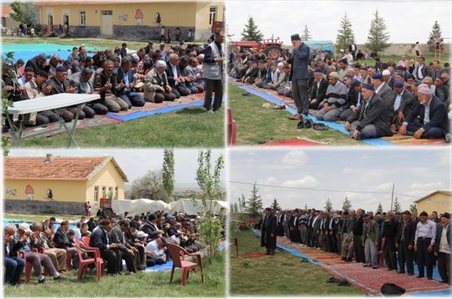Cumali Köyünde Yağmur Duası için Eller semaya açıldı