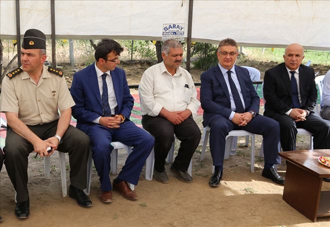 Vali Aykut Pekmez Aksaray´da ilk ziyaretini Şehit Uzman Çavuş İsmail Yüksel´in ailesine yaptı