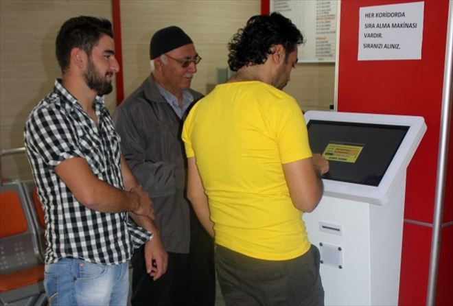 VATANDAŞ KENDİ SIRASINI KENDİ ALIYOR