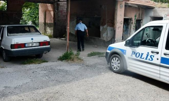 Park Halindeki Otomobil Soyuldu  