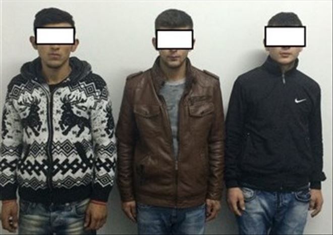 Oto Hırsızları Polisten Kaçamadı.