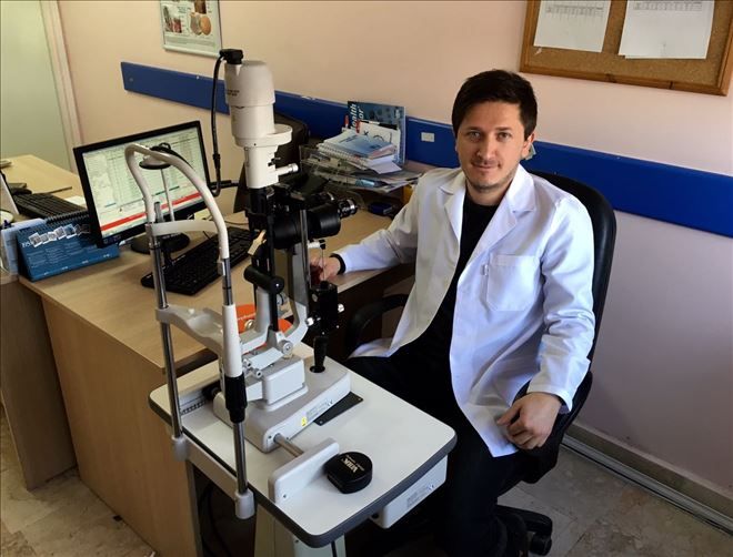 Dr. Erdoğan Yaşar;  Okula Yeni Başlayan Çocuklara Göz Muayenesi Yaptırınız 