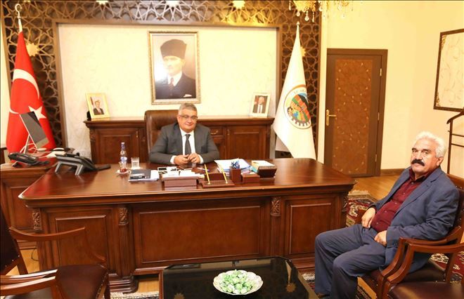 Alevi Kültür Derneği Başkanı Doğrusöz´den Vali Pekmez´e ziyaret
