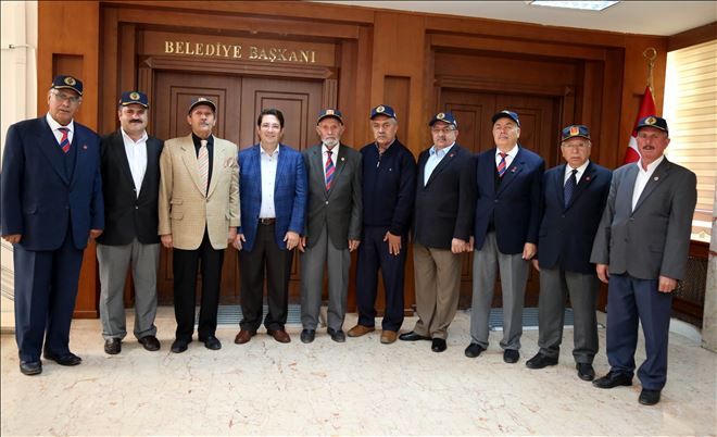 Gazilerden Belediye Başkanı Haluk Şahin Yazgı´ya Teşekkür Ziyareti