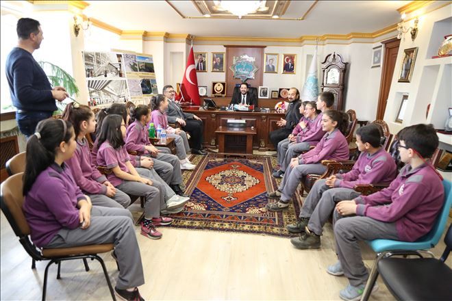 Kılıçarslan Ortaokulundan Başkan Yazgı´ya Ziyaret