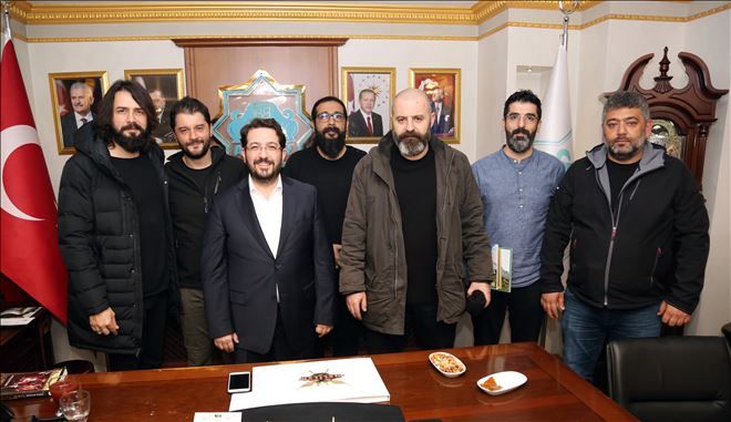 ?Diriliş Ertuğrul´ Dizi Oyuncuları Başkan Yazgı´yı Ziyaret Etti