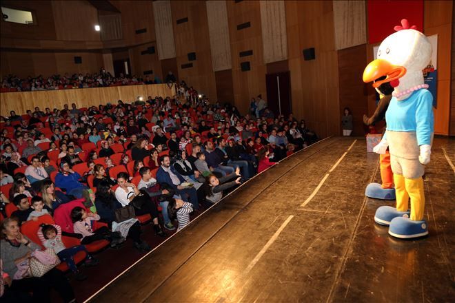  Limon İle Zeytin Müzikali Beğeni Topladı