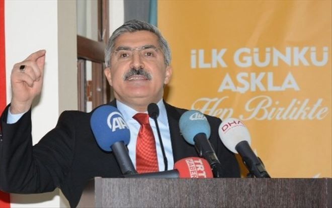 	 Bakan yardımcısı Cumhurbaşkanlığı sistemini anlattı.