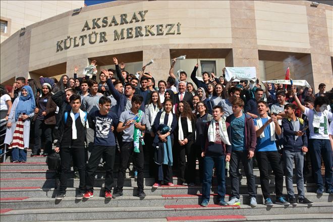 Başkan Yazgı´ya Öğrencilerden Coşkulu Karşılama