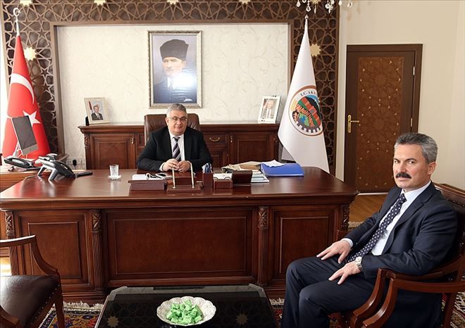 Yeni Emniyet Müdürünü Vali Aykut Pekmez Kabul etti