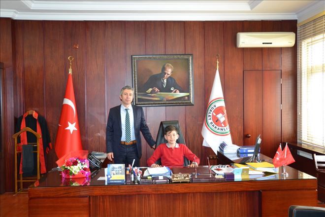  Cumhuriyet Bassavcısı makamını Öğrencilere bıraktı