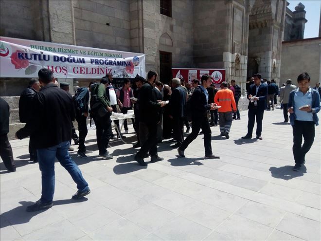 Geleneksel Kitap Dağıtımı Unutulmadı
