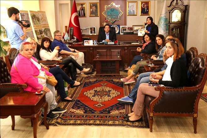 Avrupalı Öğretmenlerden Başkan Yazgı´ya ziyaret