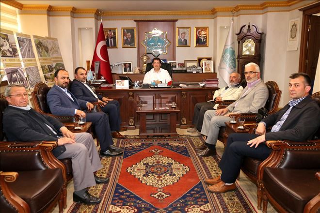 Ensar Vakfından Başkan Yazgı´ya Nezaket Ziyareti