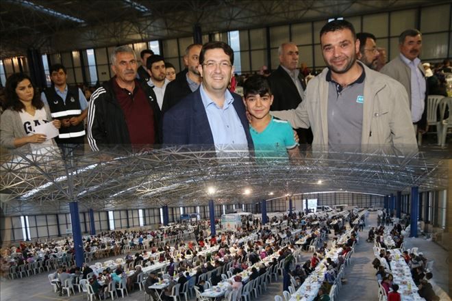 Hürriyet ve Yavuz Sultan Selim Mahallelerinde İftar Coşkusu