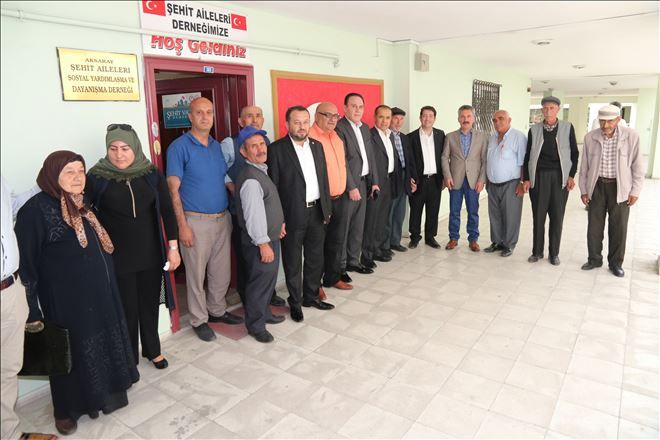 Milletvekilleri Aydoğdu, Serdengeçti ve Başkan Yazgı Şehit Aileleriyle Bayramlaştı