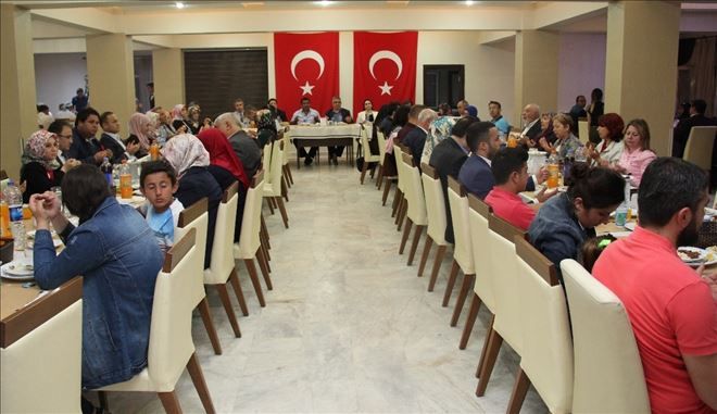 Şehit yakınları ve gaziler iftarda buluştu