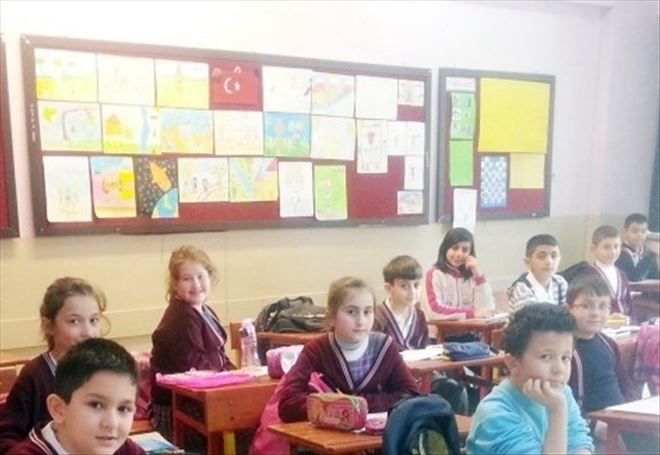 Aksaray´da 81 bin 319 öğrenci ders başı yaptı 