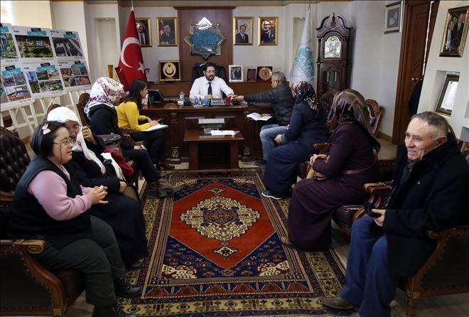 Vatandaşlar Halk Gününde Başkanla Görüştü