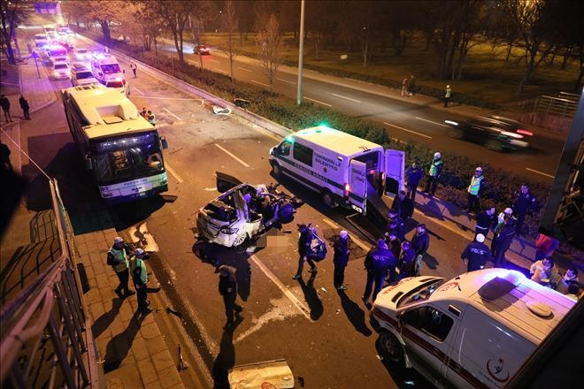 Başkentte zincirleme trafik kazası: 2 ölü, 2 yaralı