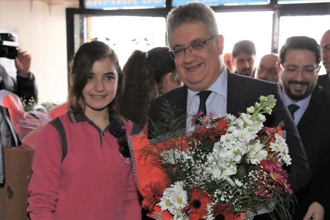 83 bin  öğrenci 15 günlük yarıyıl tatiline girdi