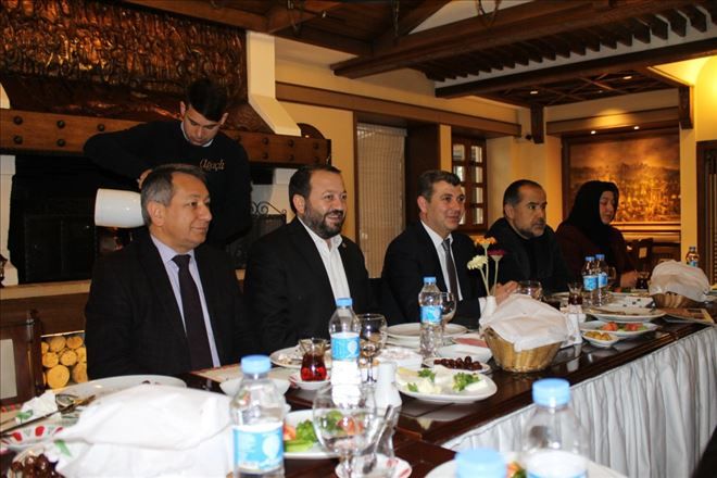 Ak Parti Basın İle Kahvaltıda Bir Araya Geldi-Aksaray Haberleri