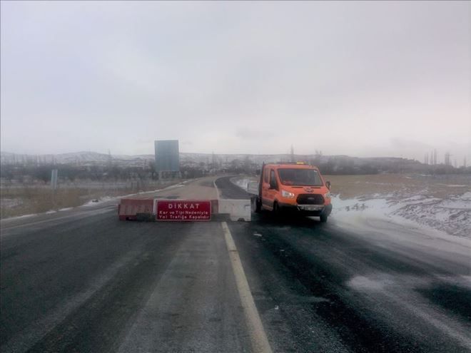 Aksaray´da Bazı Yollar Ulaşıma Kapatıldı-aksaray haberleri