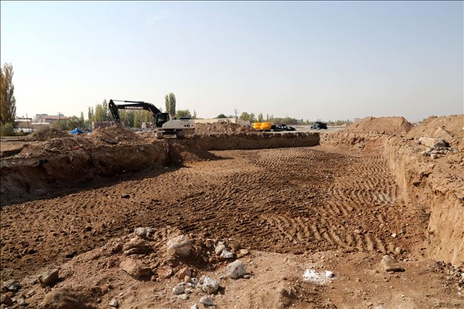 Gençlik Merkezi İnşaatı Tüm Hızıyla Devam Ediyor 