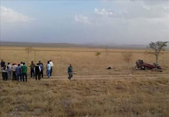 Eşmekaya´da Kaza; 1 Kişi Öldü 2 Kişi Yaralandı