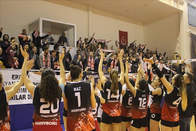 Kuzeyin Sultanları Lideri Devirdi 