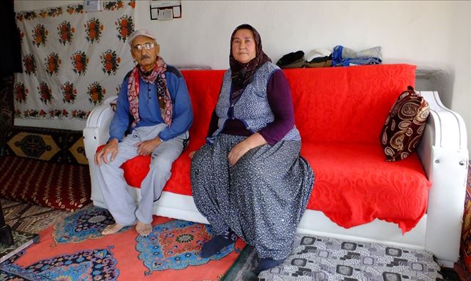 SULTANHANI İLÇESİNDE HÜSEYİN AMCA İLE FADİME TEYZE´NİN SESİNİ KİM DUYACAK!