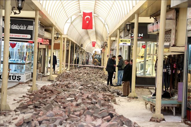 Kapalı Çarşıda Yenileniyor -aksaray haberleri
