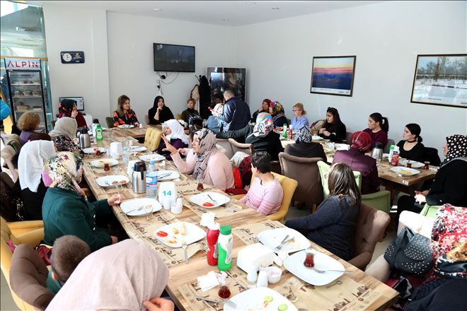 Hasibe Yazgı Engelli Anneleri Derneğinin Düzenlediği Davete Katıldı
