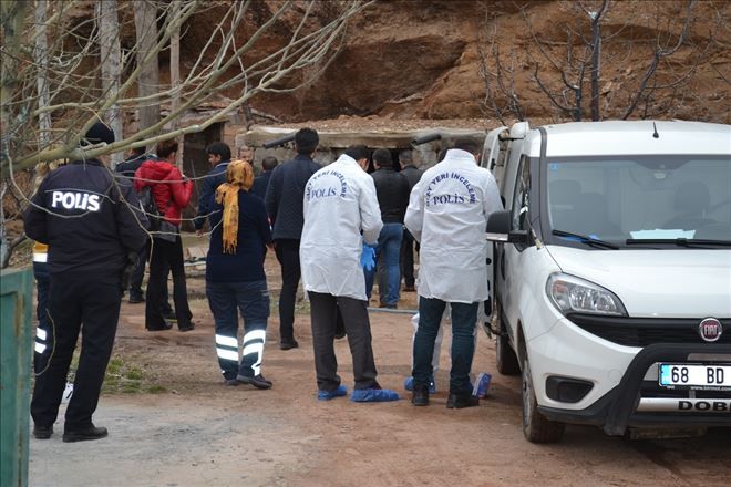 Aksaray´da yanmış erkek cesedi bulundu