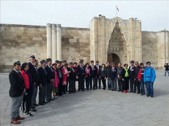  Aksaray´da bulunan gaziler, Sultanhanı ilçesini ziyaret etti.