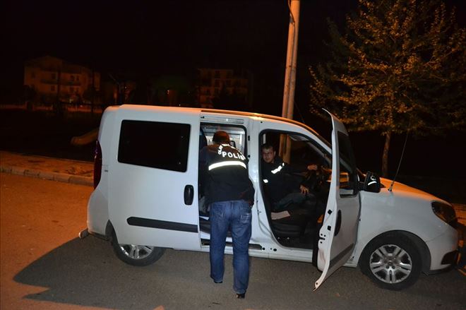 Aksaray´da çıkan kavgada silahla vurulan kişi ağır yaralandı.