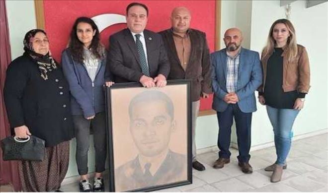 Hüseyin Koçak´a Anlamlı Hediye 