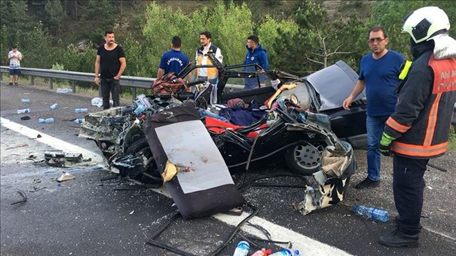 Ankara´da trafik kazası: 3 ölü 1 yaralı