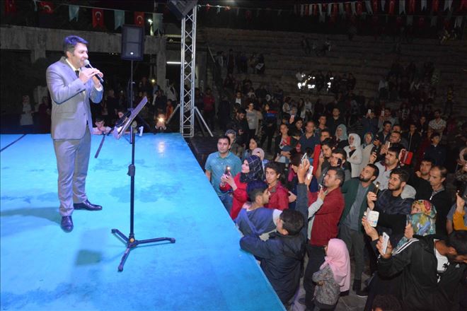 Aksaray´da Abdurrahman Önül Rüzgarı Esti