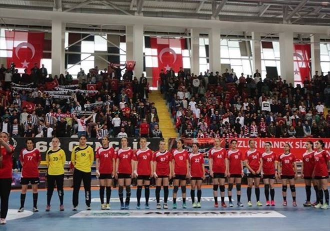 A Milli Takımımız İspanya ve  Almanya Karşısında 