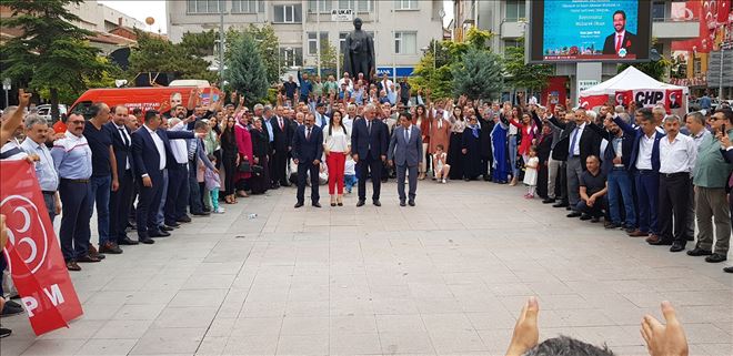 Bayrağımız Bir Bayramımız Bir;MHP´de Bayramlaşma