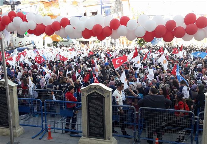 Aksaraylılar Meydanı Doldurdu Cumhurbaşkanını Bekliyor