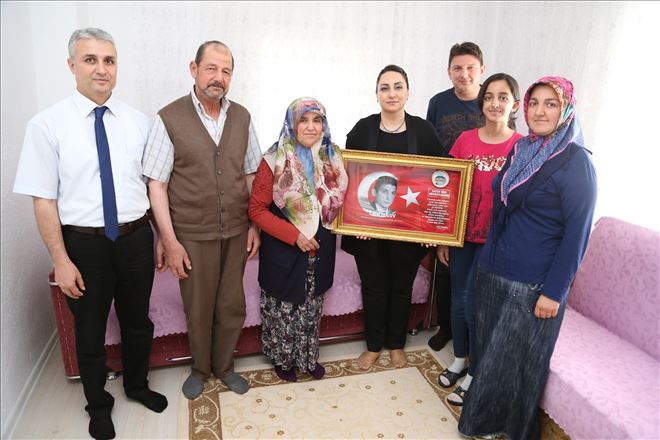Şehit ailelerinin tamamına yakını ziyaret edildi
