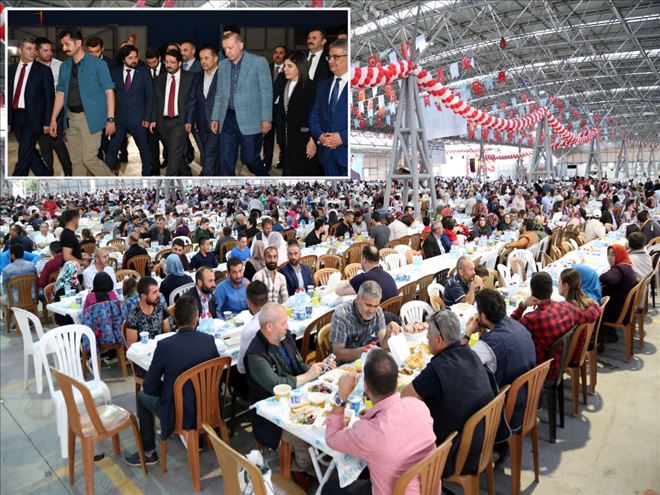 Aksaray Belediyesi Tarihinin En Kapsamlı İftar Programı Gerçekleştirdi 