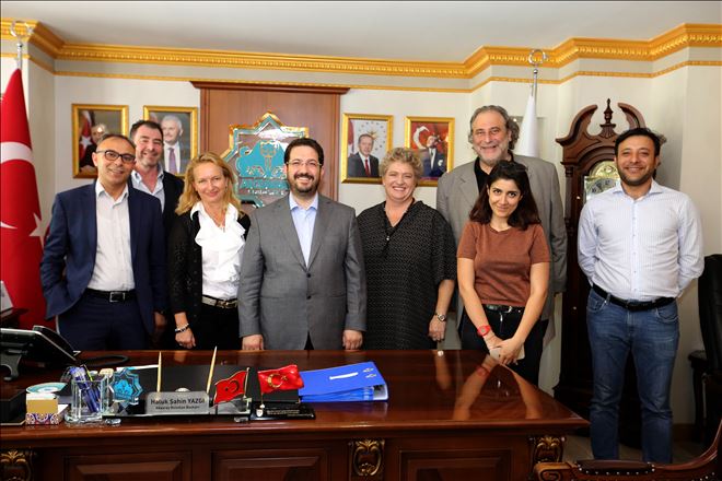 Yabancı Yatırımcılar Başkan Yazgı´yı Ziyaret Etti