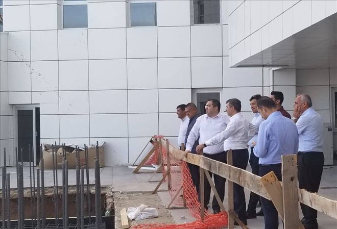 Başkan Altınsoy, Eğitim ve Araştırma Hastanesinde İncelemelerde Bulundu