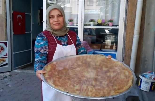 Kanser hastalığı onu yıldırmadı ve kendi iş yerini kurdu
