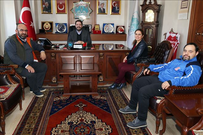 Gönül Dostlarından Başkan Yazgı´ya Teşekkür Ziyareti