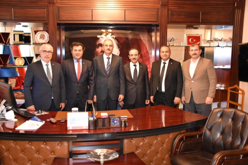 Başkanlardan Cenap Aşçi