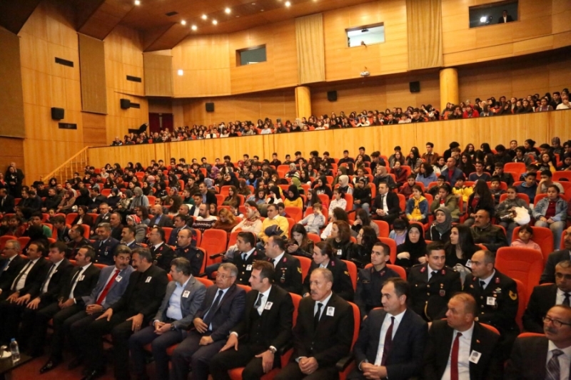  TÜRKİYE CUMHURİYETİ’NİN KURUCUSU MUSTAFA KEMAL ATATÜRK AKSARAY’DA SAYGI İLE ANILDI